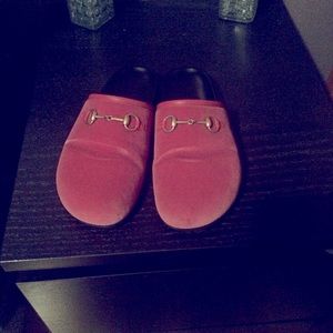 Authentic 💯 pink Gucci clogs